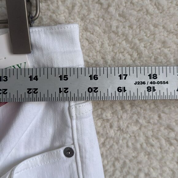 J Crew 9 Inch Toothpick Jeans Womens Size 31‎ White - Picture 8 of 12